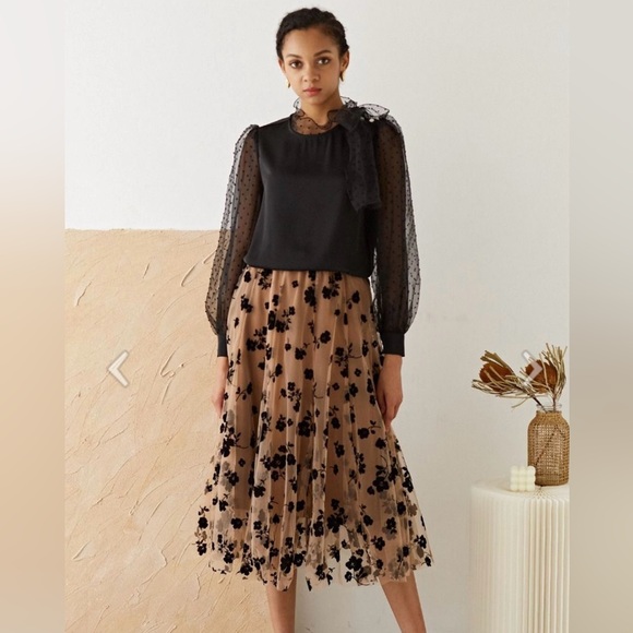 Mesh Tulle Double Layered Midi Skirt 💕 - Picture 4 of 8